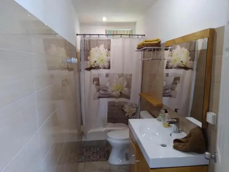 Fare Arana Mooréa Guesthouse