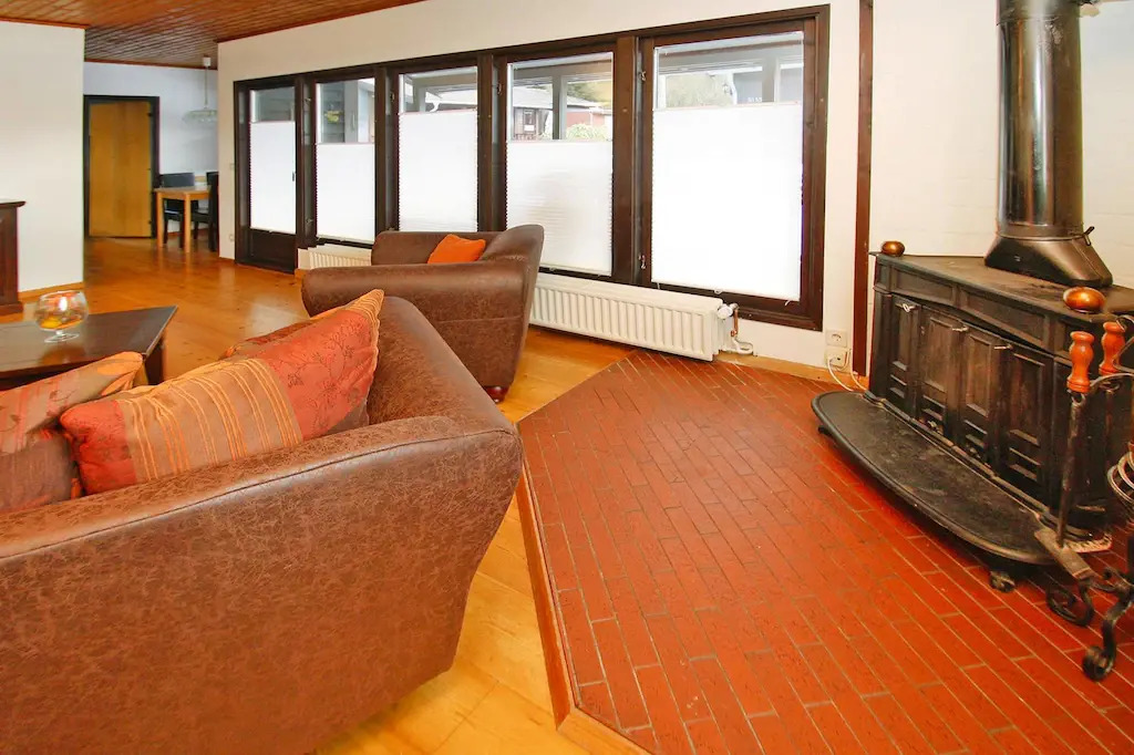Holiday home in Clausthal-Zellerfeld with garden furniture
