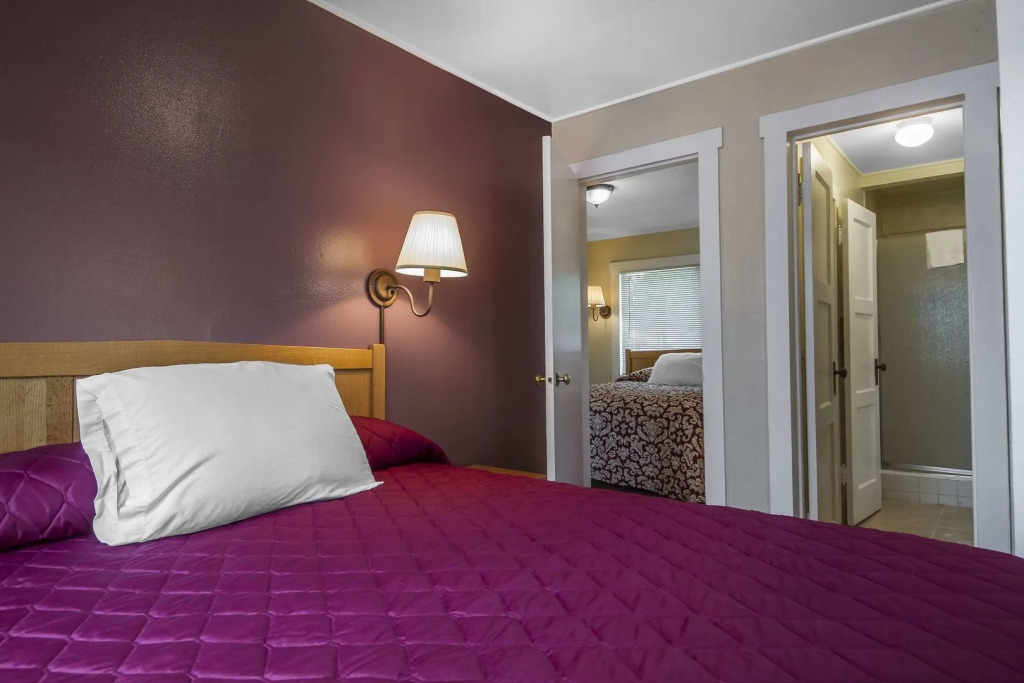 Skylark Shores Resort