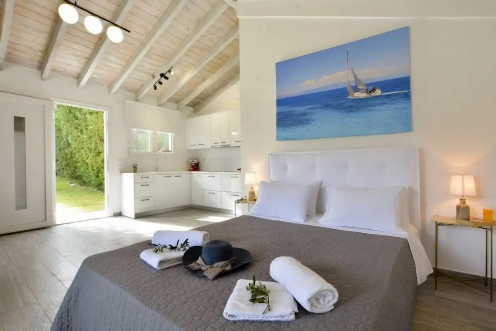 Villa Noulia With 4 Bedrooms and 2 Bathrooms