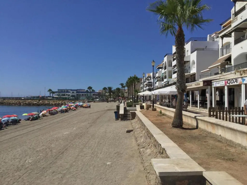 La Perla Azul Playa - Terraza al Sol