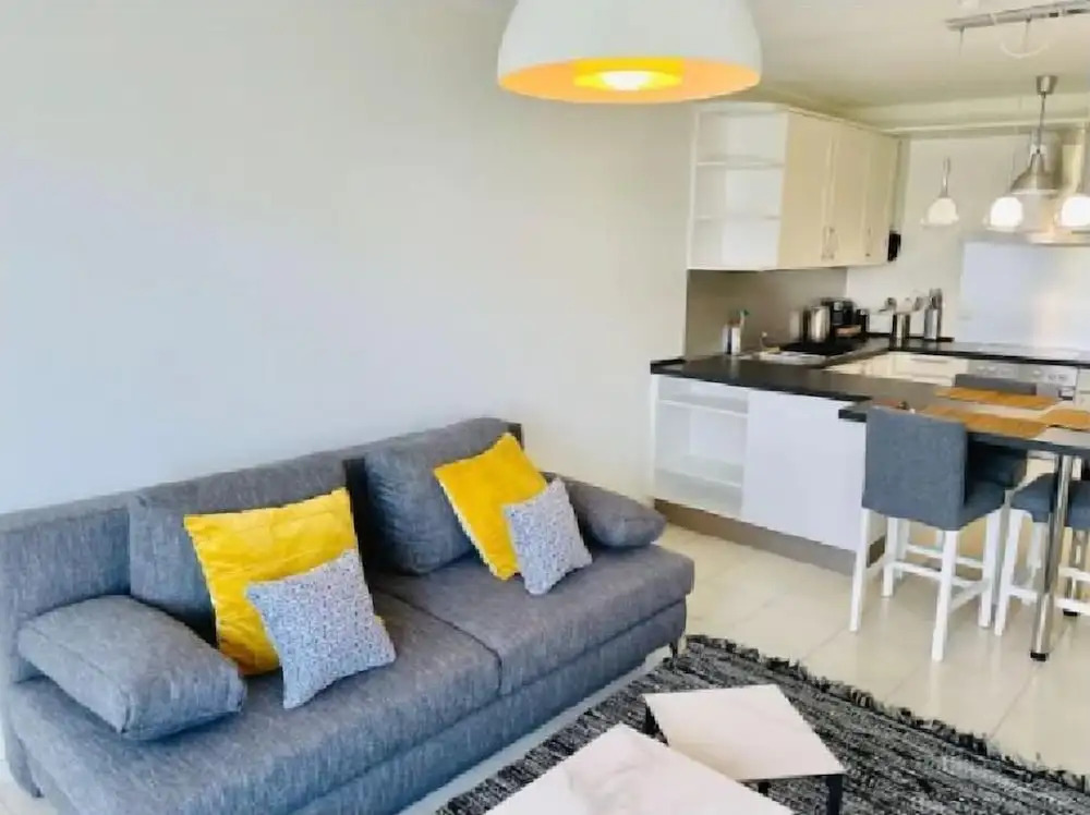 Cosy 1 bedroom flat in Limpertsberg