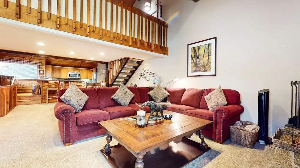 Snowcreek I #47 4 Bedroom Condo