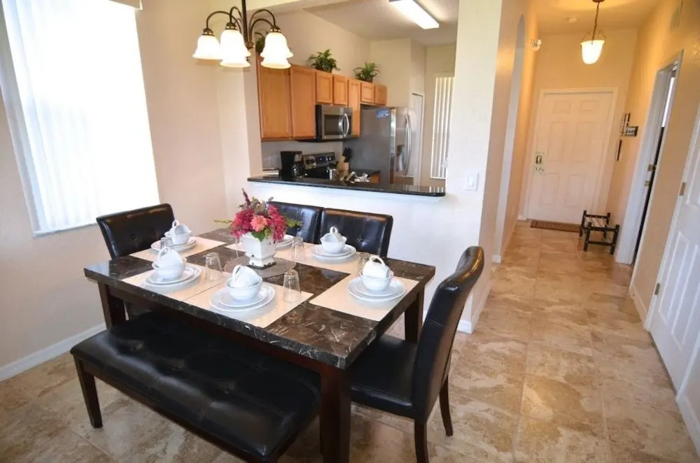Amazing Townhome! Regal Palms - 745LAM