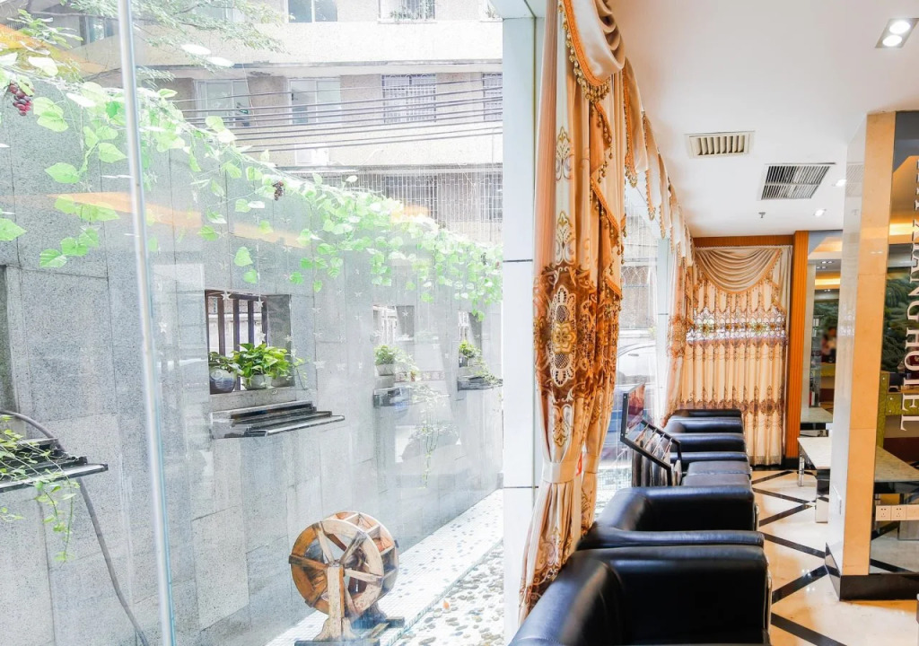 Xinghe Taixiang Hotel (Zhanqian Road Branch)