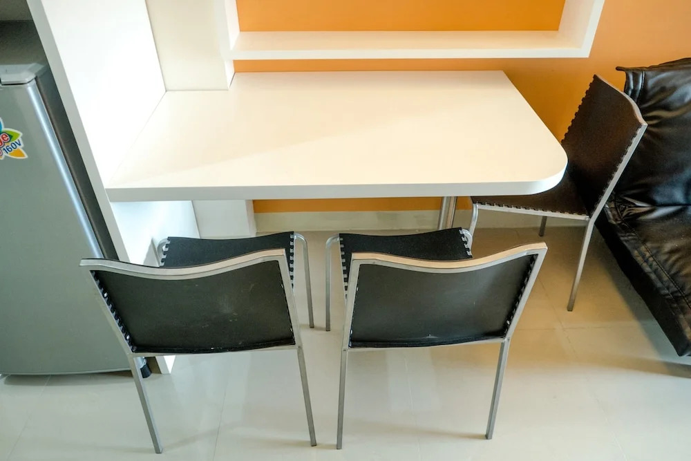 Modest 2BR Apartment at Galeri Ciumbuleuit 2
