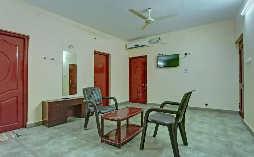 Sandhanam As Abode By OYO Rooms