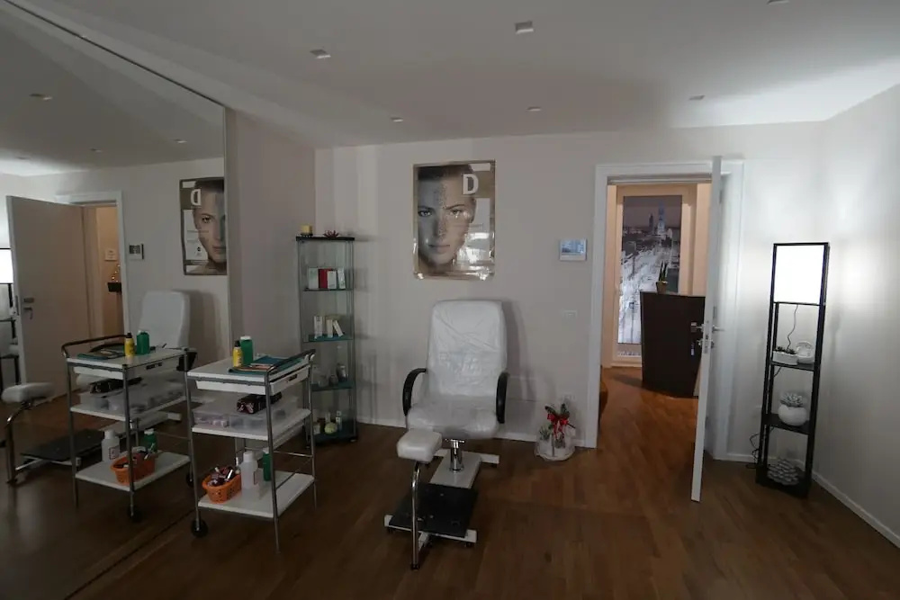 B&B BORGO FORNACI