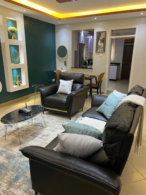 J&S Suites