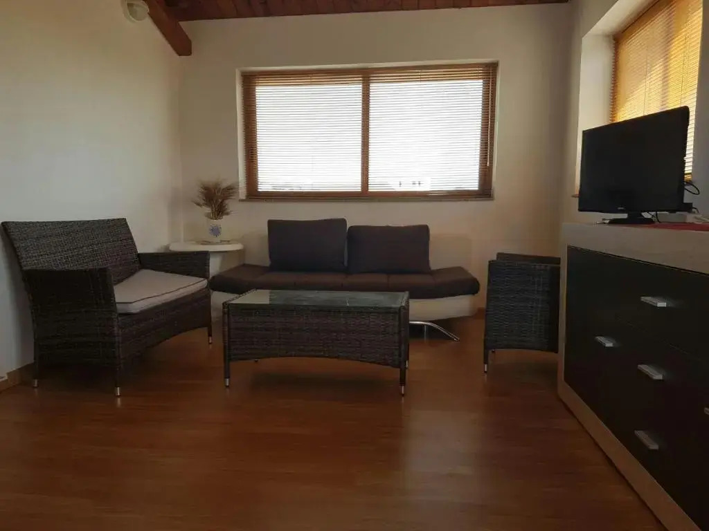Arisa -Terrazza Privata 60 MQ sulla Spiaggia