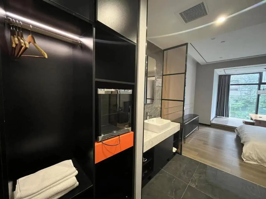 Dimi Hotel Chongqing Beibin Road Liujia Wharf Branch