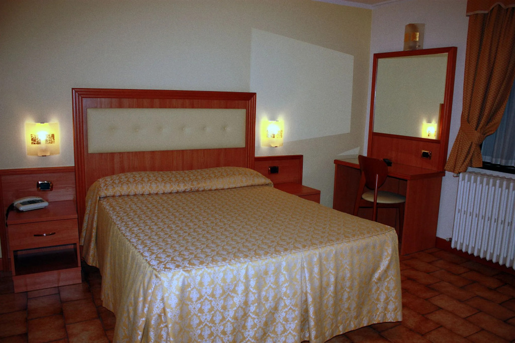 Piccolo Hotel
