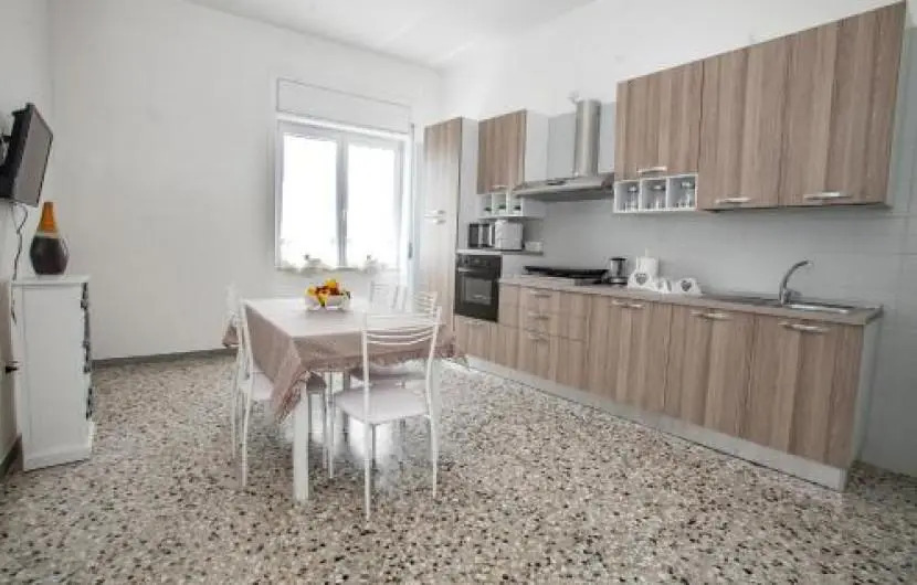 Flat 2 Bedrooms 1 Bathroom - Boscoreale