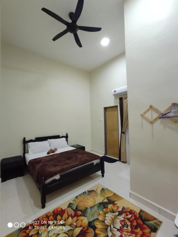 MUSLlM ONLY Hospital Sultanah Bahiyah Iris Homestay