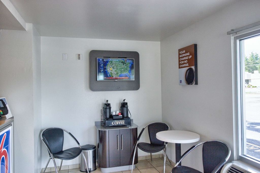 Motel 6-Everett, WA - North