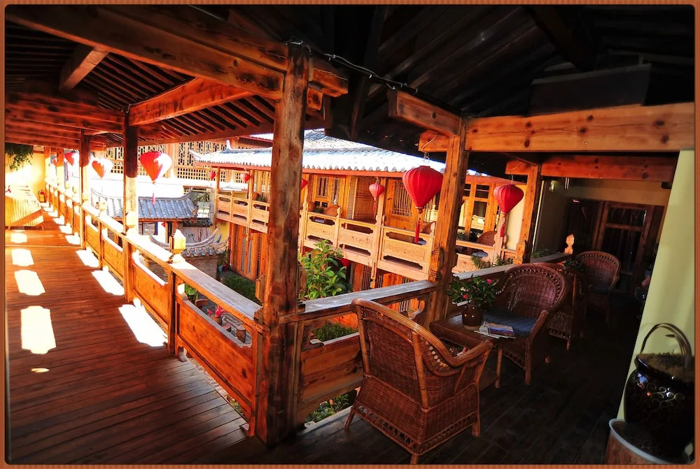 Bamboo Inn