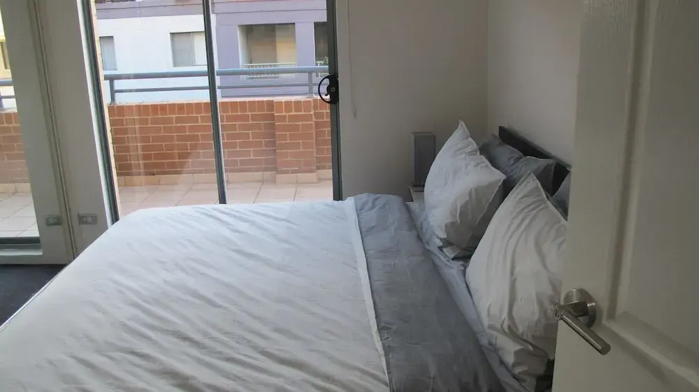 Sleek apartment Unit 87