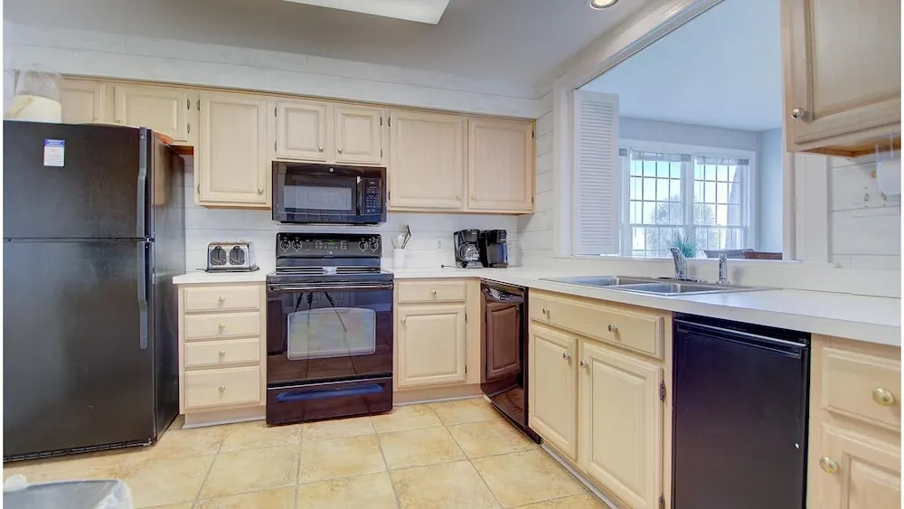 #v100 Dillard 3 Bedrooms 3 Bathrooms Villa