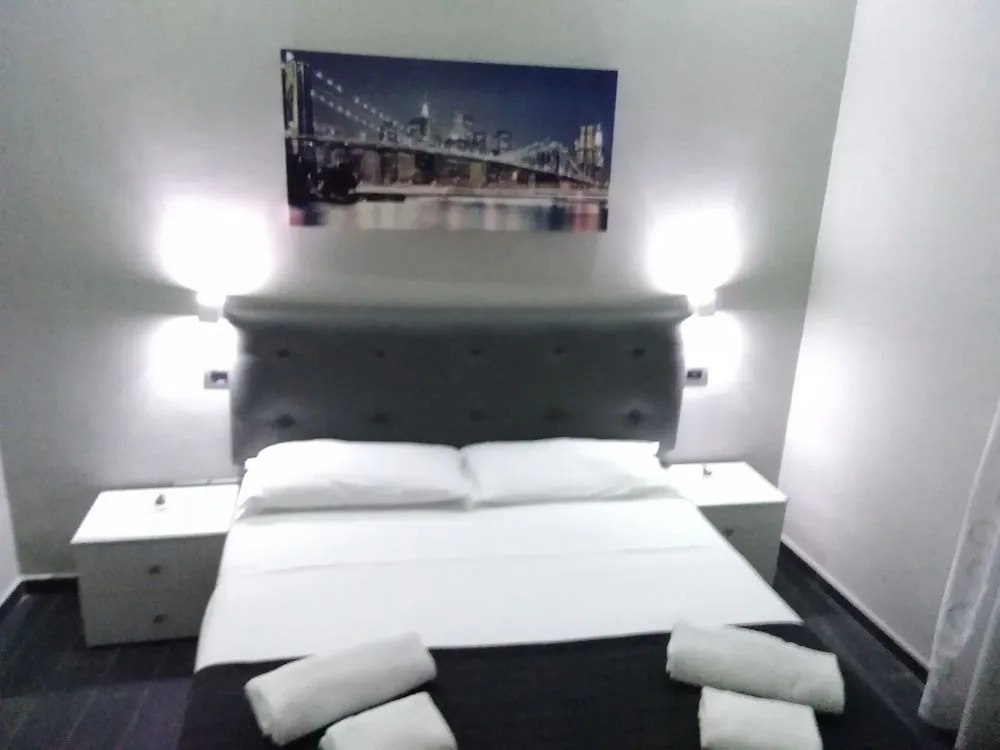 B&B Simsara