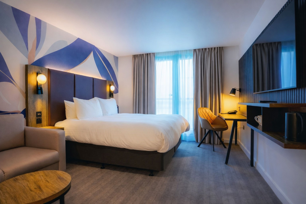 Holiday Inn London Camden Lock by IHG