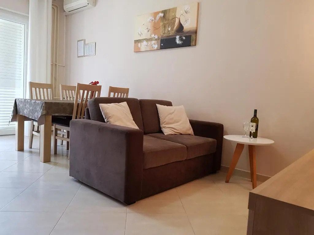 Apartments Sanda