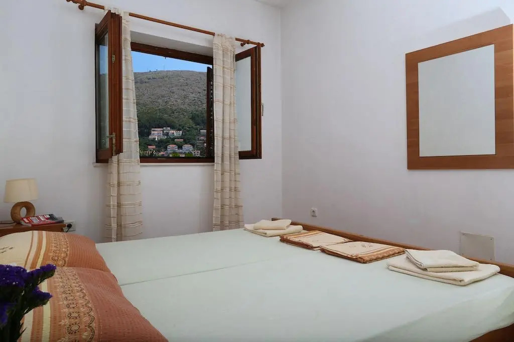 Apartment Gitara