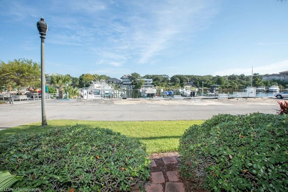Dolphin Point 105C Destin - 2 Br Condo