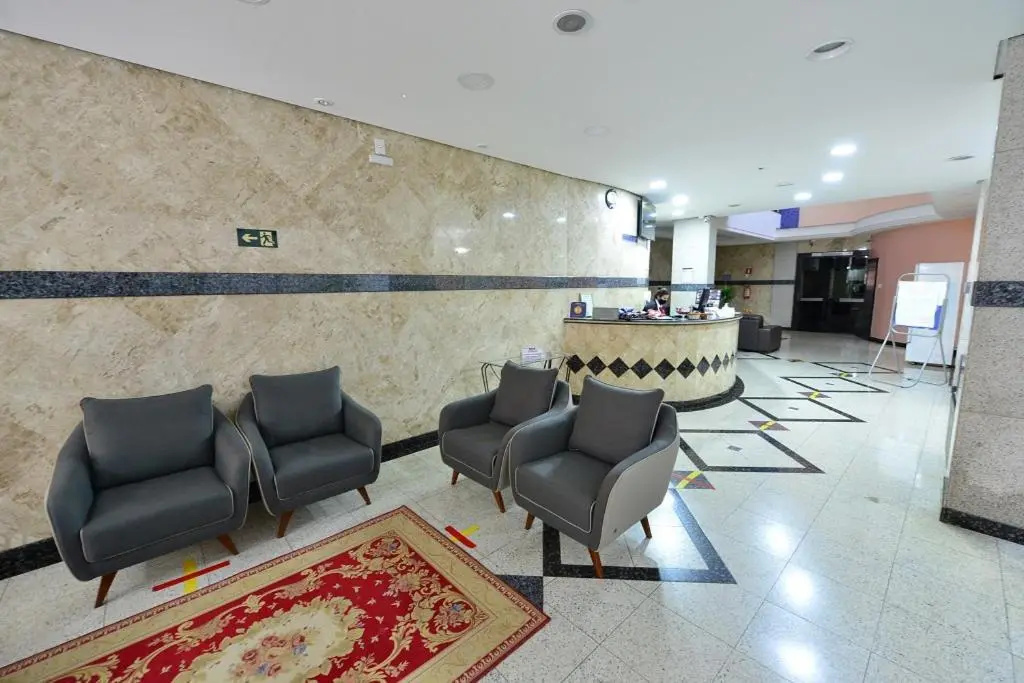 Vinds Plaza Hotel