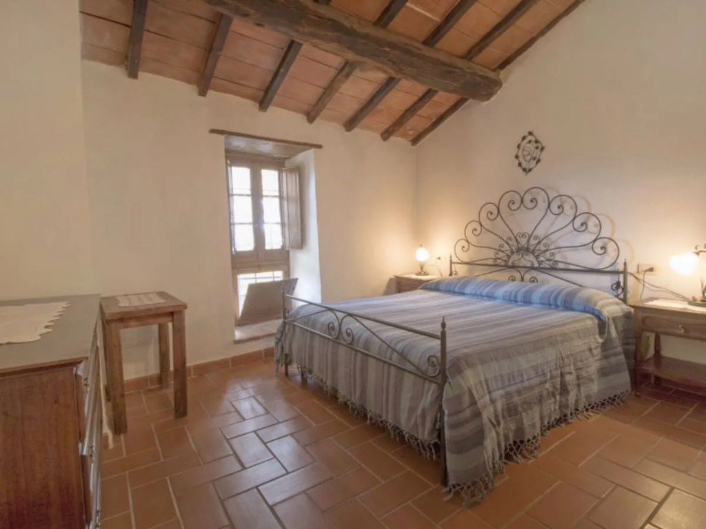 Santa Fiora retreat 31548