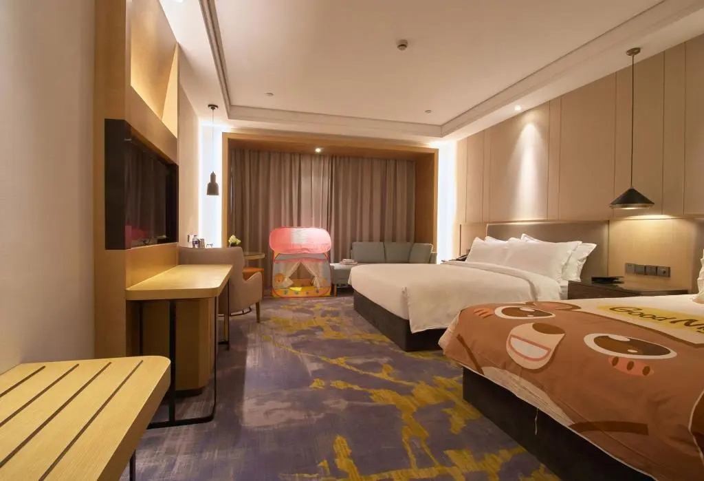 Wisdom Rose Hotel