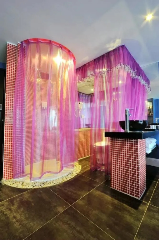Chongqing Answer To Riddle Theme Hotel