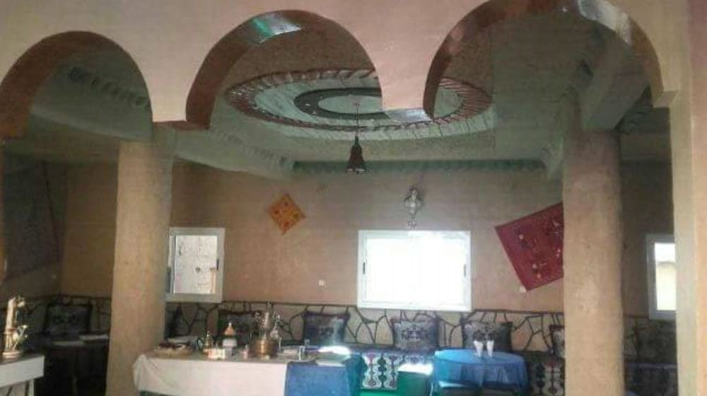 Dounia Hostel