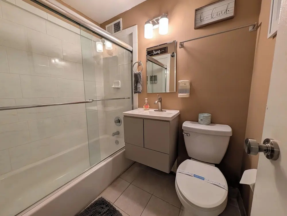 Urban Oasis Luxe King Suites  City Views