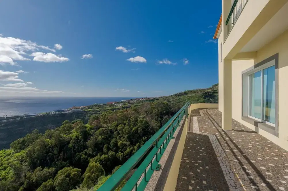 Skyline Villa by Holiday Rental Madeira