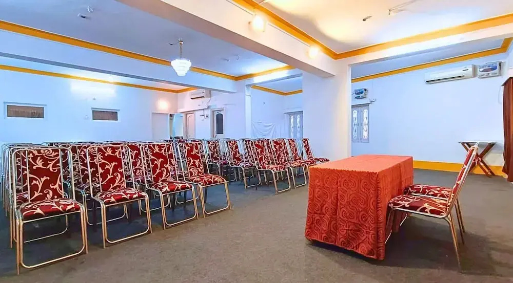 Hotel Vijay Deluxe