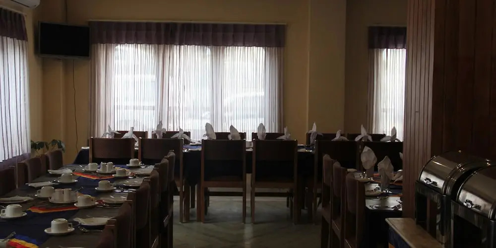 Hotel Amodhara