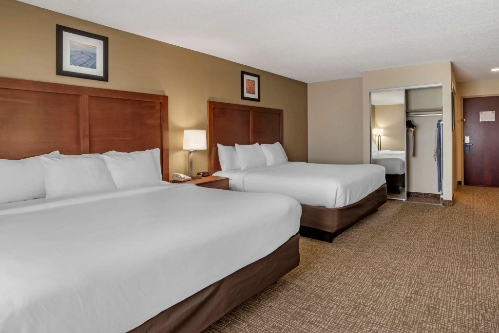 Comfort Inn & Suites Cambridge