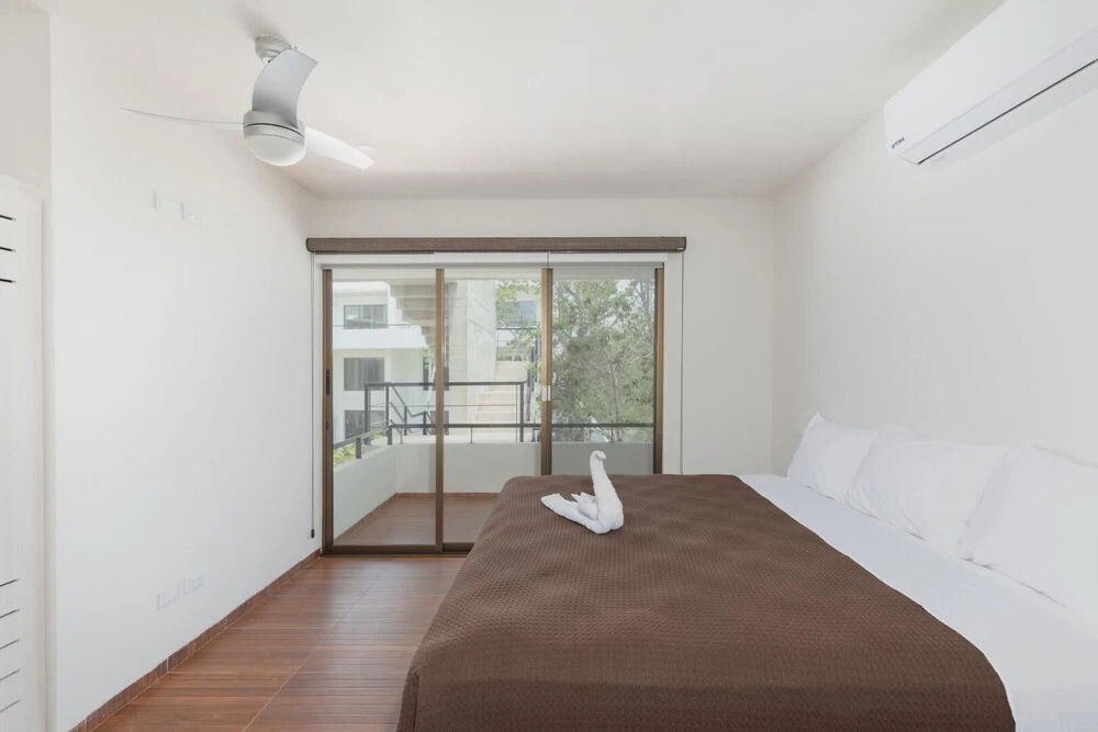 Amazing 6 Apts 12br Perfect for Large Groups Shared Pool With Sundeck in Downtown Tulum