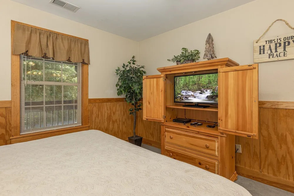Magnolia Place 5 - Eight Bedroom Chalet