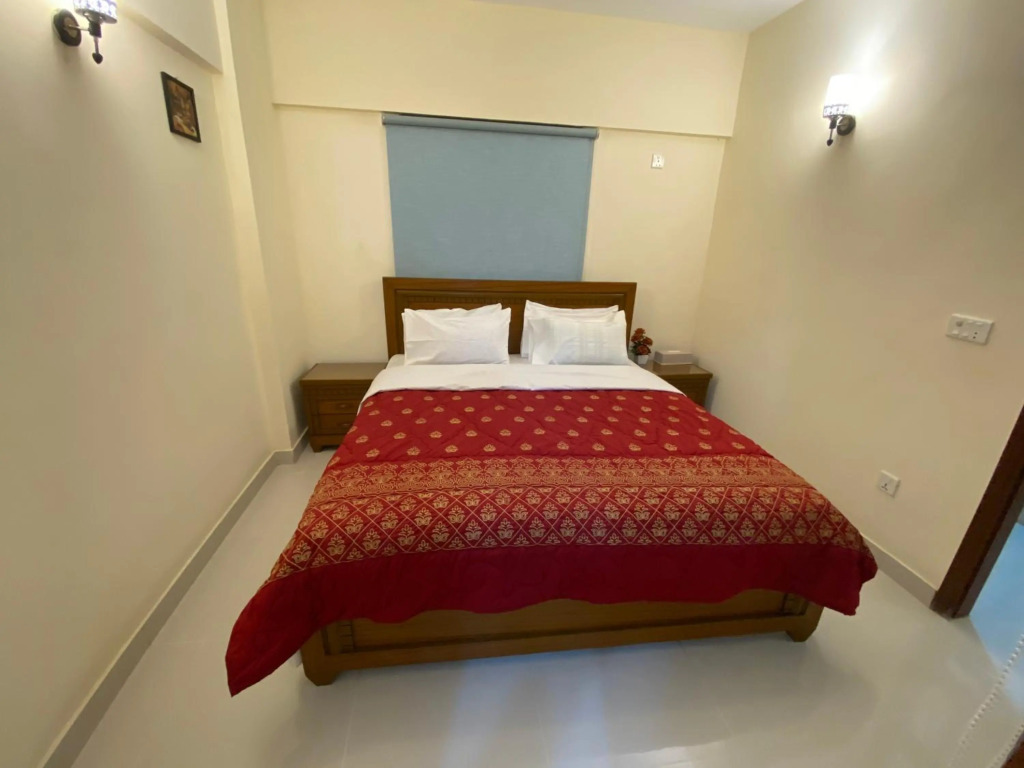 3 Bed Apartment
