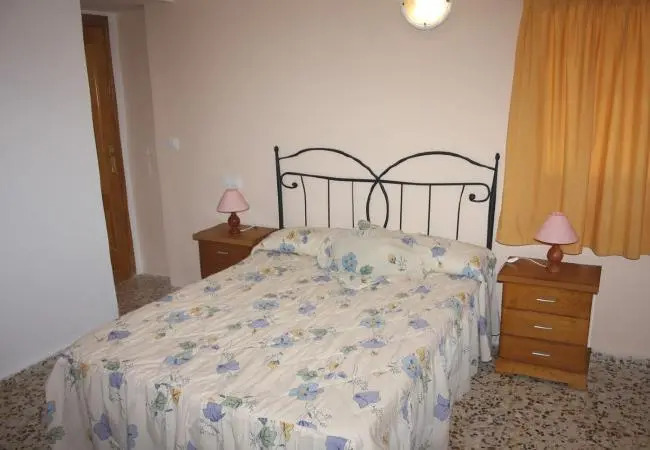 Apartment with terrace, pool in Alicante