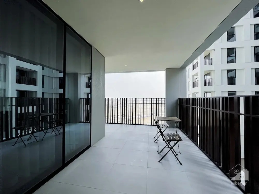 Creek Beach Dubai to Stunning 2B Apt with Balcony in Dubai Creek Harbour