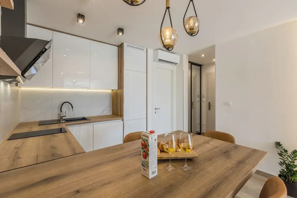 Vista Apartments