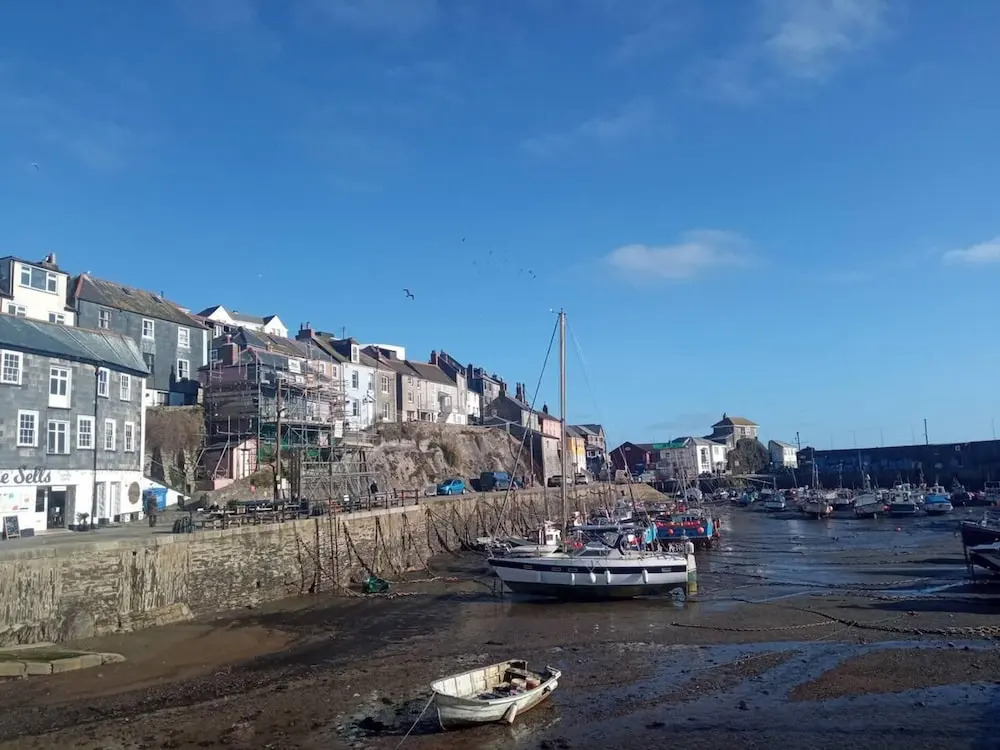 Ground Floor Cornish Retreat Free Parking