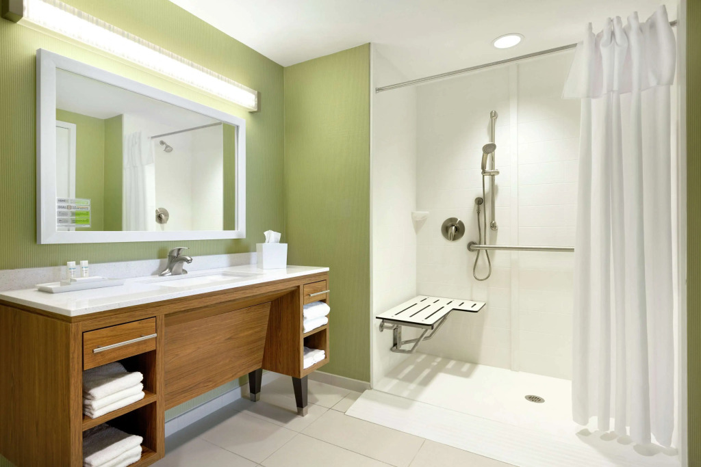 Home2 Suites by Hilton Saratoga Malta
