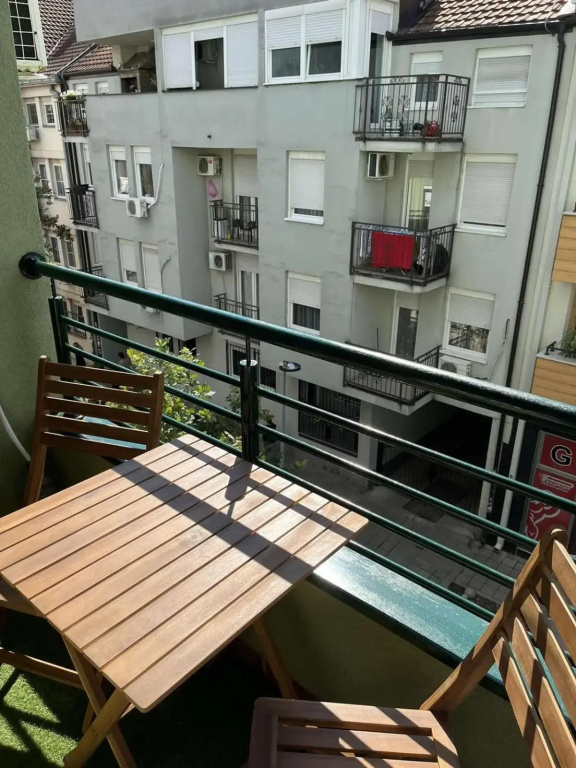 Vert Cozy Apartment