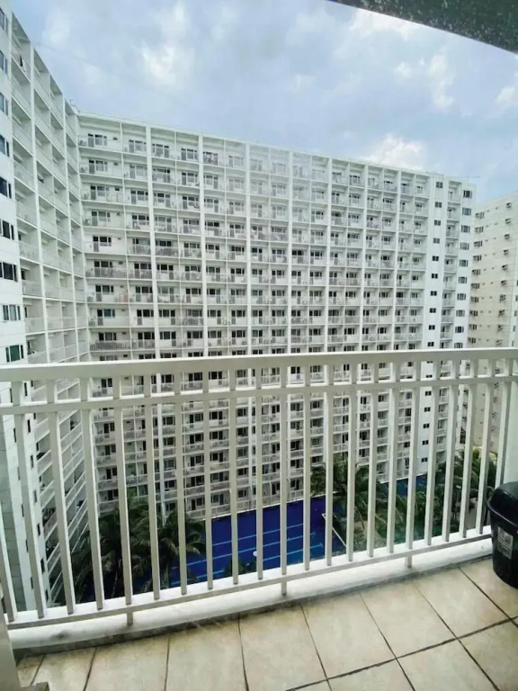 Shore 1 Tower D1 Unit 1106