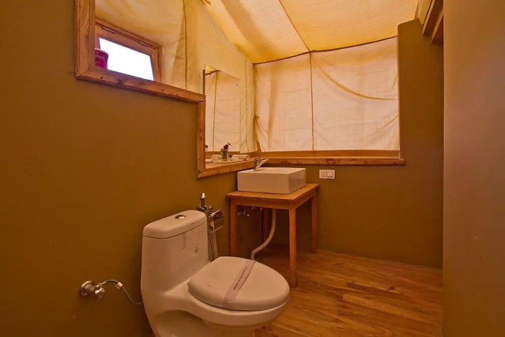 Pangong Retreat Camp