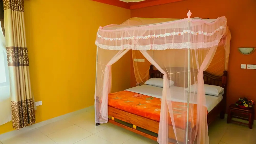 Bunyonyi Overland Resort