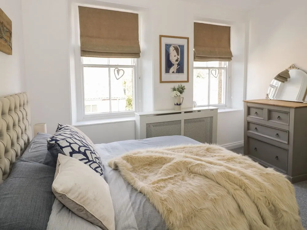 4 Gloucester House, Malmesbury